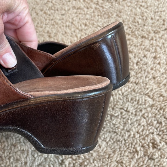 Dansko sandals size 9 - Picture 6 of 6